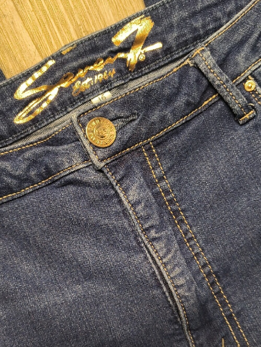 S1127 Slim Flare w/32" Inseam👖Seven7 Women's Size 16 Jeans